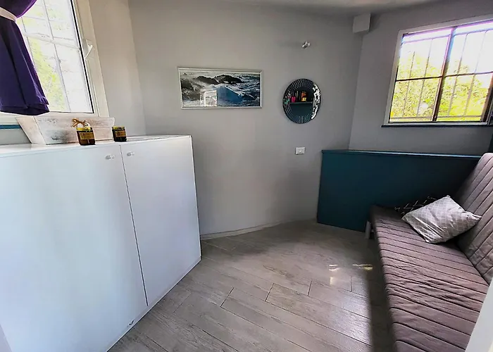 Casa Morgana 迪亚诺马里纳